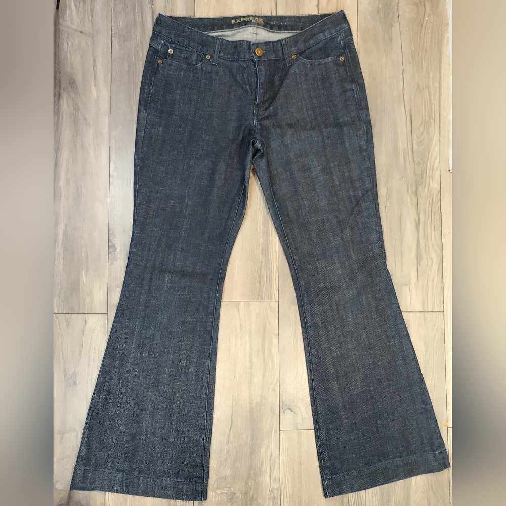 Express Eva fit and flare jeans size 12r